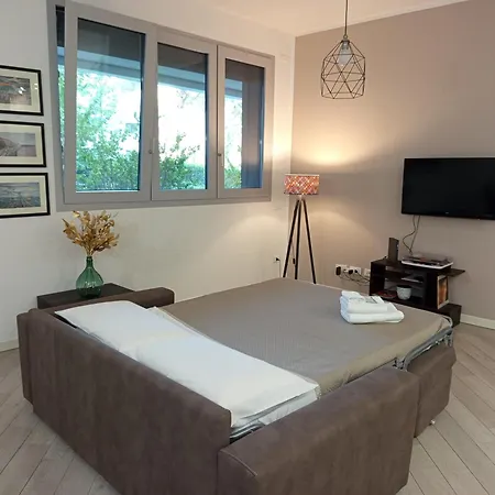 La Casa Di Lella Rome